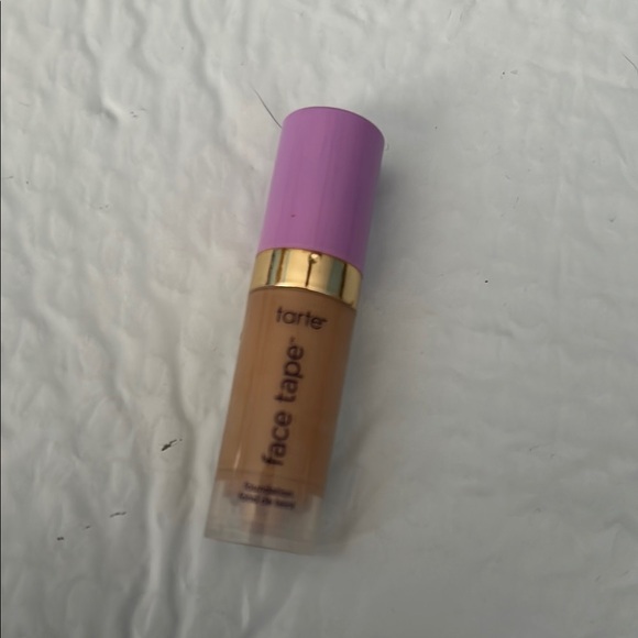 Tarte Face Tape Foundation - 35N Medium Neutral - Picture 1 of 3